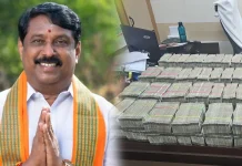 4 crore seized..cash belonging to Nayanar Nagendran..?  BJP govt arrested..!-oneindia news