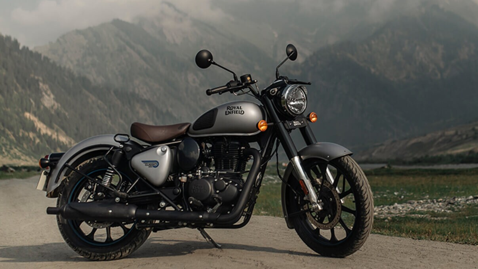 Royal Enfield Classic 650 Twin, Royal Enfield to launch new 'Classic 650' bike.. What to expect?  When is the release?  - royal enfield filed trademark for it's new classic 650 twin bike name-oneindia news