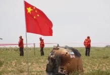 Collection of 1.9 kg soil and rock samples: Opening of Chang'e 6 capsule, China-oneindia news