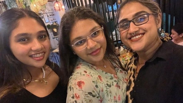 What happened to Vanitha's second daughter..!  Do you know where he is now?  The information said by Vanita herself..!-oneindia news