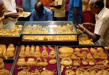 Gold price lower for the second day due to budget echo.-oneindia news