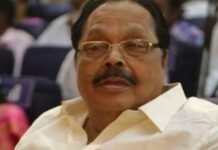 'Sir, help me too sir': Minister Duraimurugan admin Kusumbu?-oneindia news